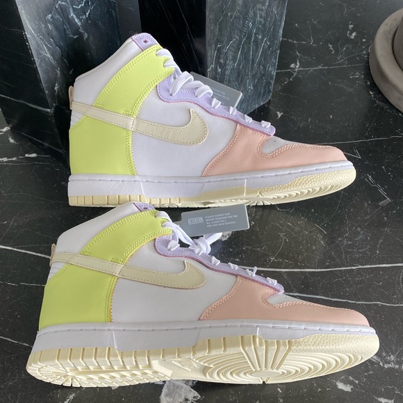 Nike High Top Dunk “Lemon Twist” size 8 Womens - Picture 4 of 8